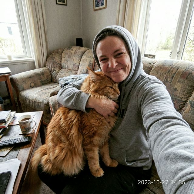 Cliente con Maine Coon Red Tabby